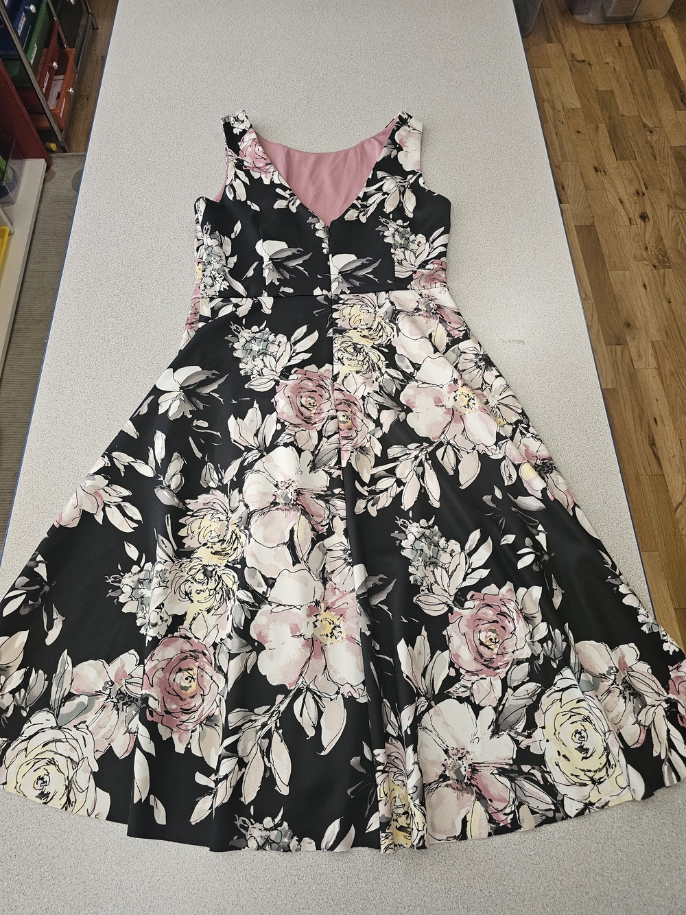 White House Black Market Black Floral Fit-and-Flare Dress with Pink Lining - Picture 2 of 3
